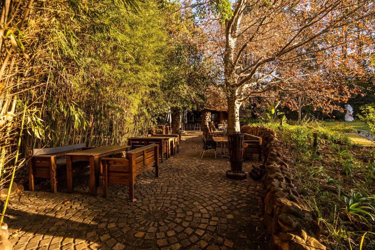 Hakunamatata Lodge & Health Spa/ Wedding & Conference Venue Muldersdrift Luaran gambar
