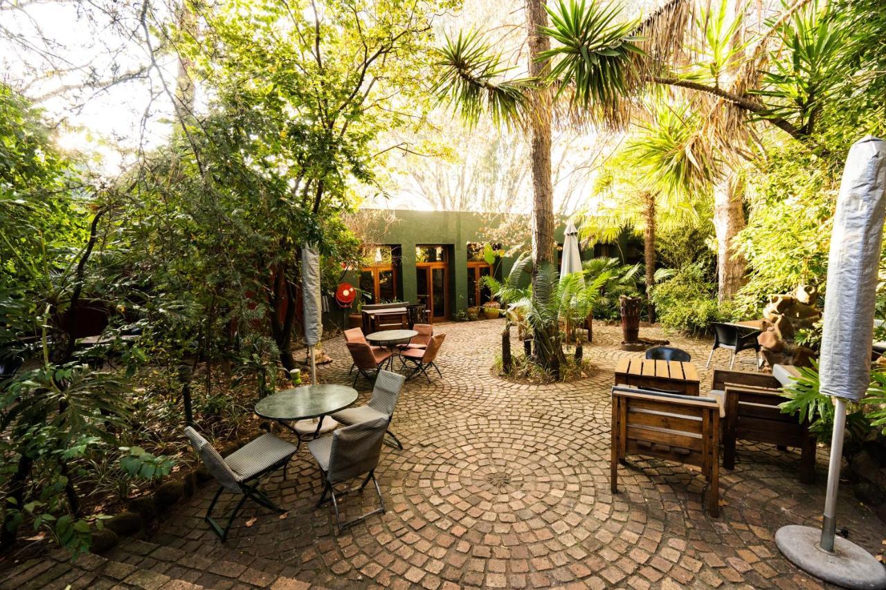 Hakunamatata Lodge & Health Spa/ Wedding & Conference Venue Muldersdrift Luaran gambar