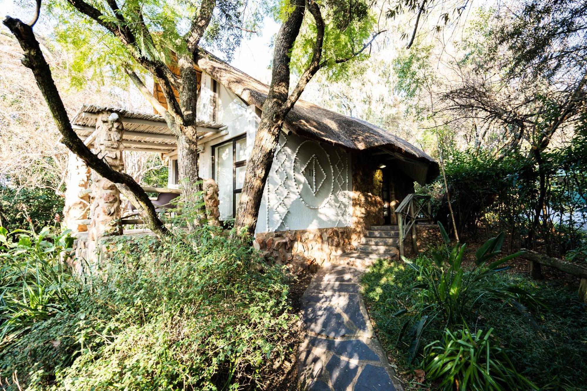 Hakunamatata Lodge & Health Spa/ Wedding & Conference Venue Muldersdrift Luaran gambar