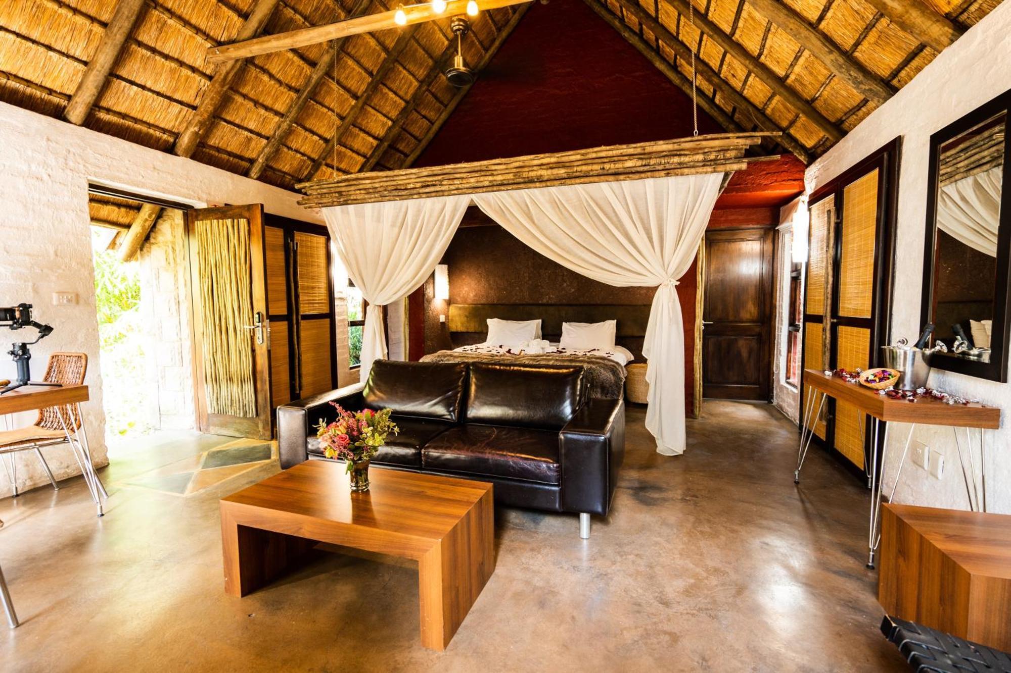 Hakunamatata Lodge & Health Spa/ Wedding & Conference Venue Muldersdrift Luaran gambar