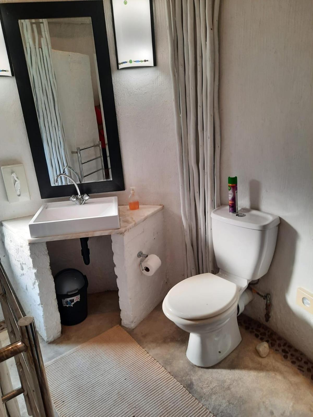 Hakunamatata Lodge & Health Spa/ Wedding & Conference Venue Muldersdrift Luaran gambar